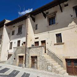 Pescocostanzos "Reihenhaussiedlung"