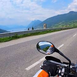 Erster Blick auf den Iseo-See