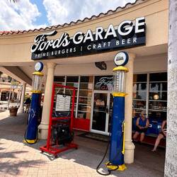Ford's Garage 😋