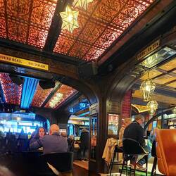 Murray's Pub, downtown Dublin