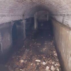 Das ist der Wasserspeicher.