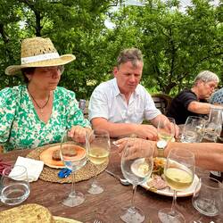 Menü in 3 Gängen auf der Aussenplantage