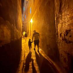 Flinke Füße auf dem Heimweg