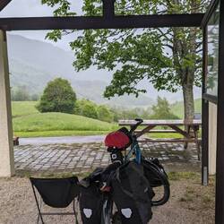 Enough, let's just watch the rain