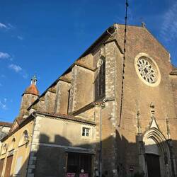 The cathedral (with fire station attached) has a commanding position