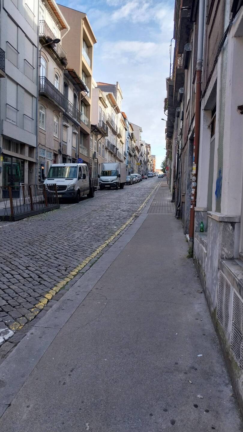 Rua do Almada, our street for a couple of days.