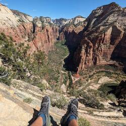 1756m NN, hier geht's glatte Kannte runter