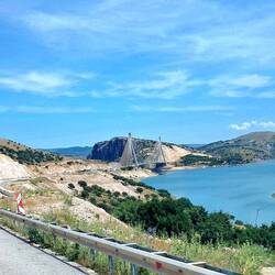 Eine der wenigen Brücken über den Euphrat