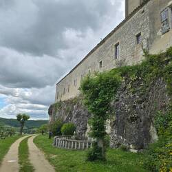Rampart walk goes all around the beau village