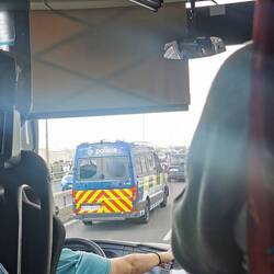 Geschafft! Im Bus mit Rad im Gepäckraum 🥳