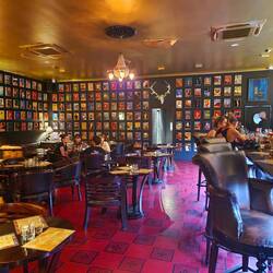 noch ein schönes Lokal, die vielen tollen Boutiquen hab ich gar nicht fotografiert...