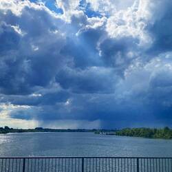 … Richtung Westen … 🌧️