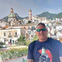 Every town has a domed church and an Adonis 😇