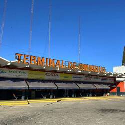 Das Busterminal in Chepes wo wir auf den Ersatzbus warten.