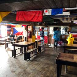 Base Camp auf dem Vulkan Cotopaxi. Wer erkennt, warum ich an die Arbeit denken musste? 🙈