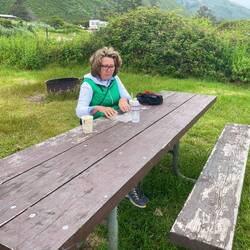 Beim Brotzeit machen