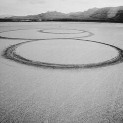 Gianfranco Gorgoni, Michael Heizer. Circular surface planar displacement drawing, 1970