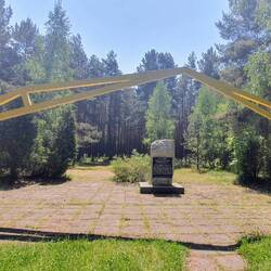 Das hier erinnert an die Fliegerschule in den Zwischenkriegsjahren