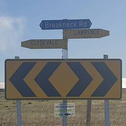 Breakneck rd! We drove down here and survived!