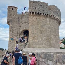 Trvđava Minćeta - Fort Minĉeta built at strategic placement