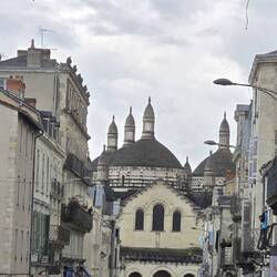 Start of the Olympic flame procession, lots of gendarmes (Police) were around