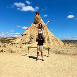 Das Wahrzeichen der Bardenas Reales: der Monolith Castildetierra