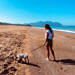 Letzter Morgenspaziergang am Elaia-Beach 🐶🏖️