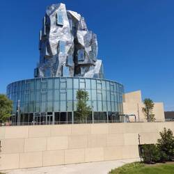 La Tour (Frank Gehry)