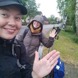 Endlich wieder an der alten Haltestelle. Bussi go go go!