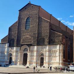 Basilica di San Petronio in the morning