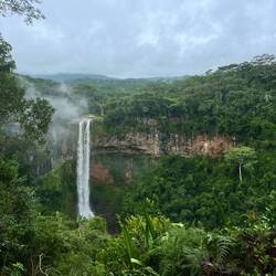 Ein sehr schöner Wasserfall🌳