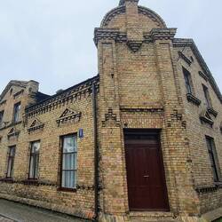 Altes Haus aus der Vorsowjetzeit