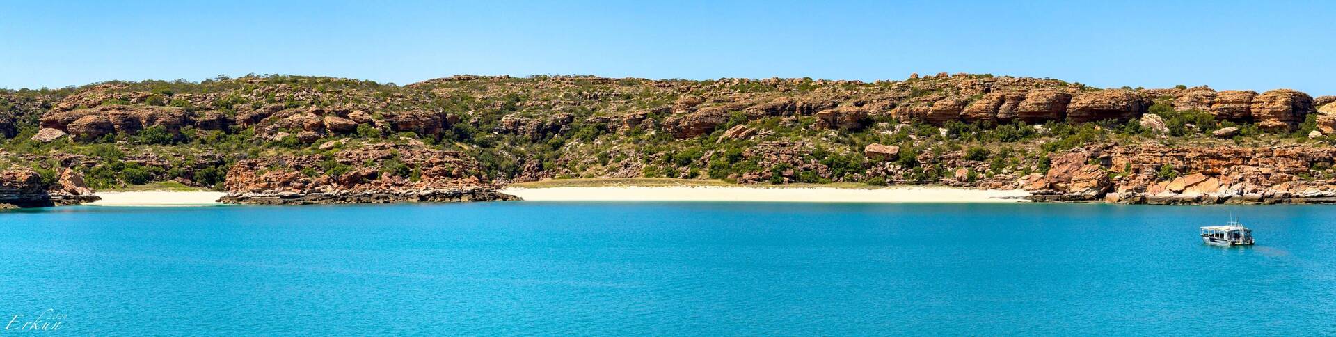 Inviting water and beach ... crocs & sharks make it dangerous ... no swimming.