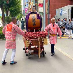 Shrine Parade end of day