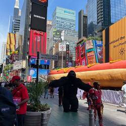 Times Square was a mad house. A show was being filmed, which added to the chaos.