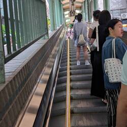 längste Rolltreppe der Welt