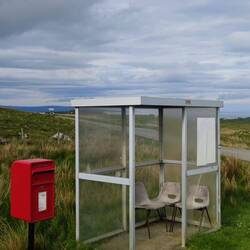 Bushaltestelle am Arm der Welt