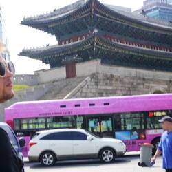 Tempel Boy ist natürlich auch in Korea wieder am Start