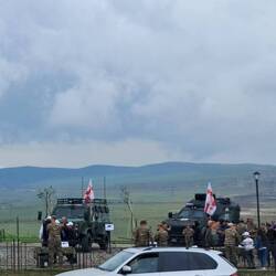 Militär wird am Nationalfeiertag zur Schau gestellt