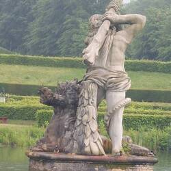 Herkulesstatue