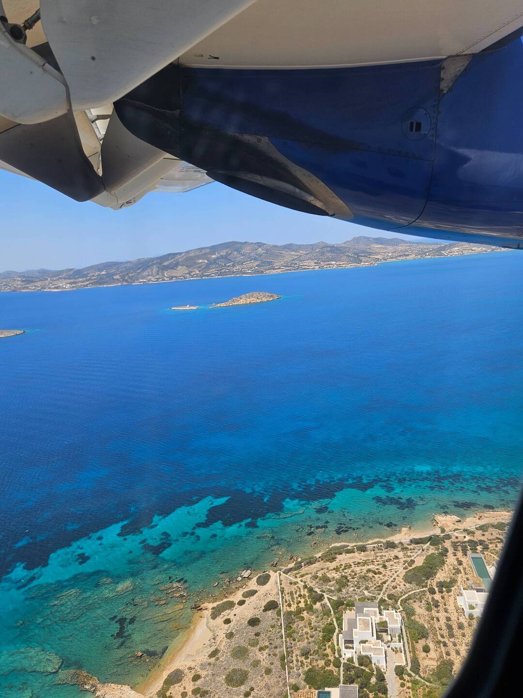 Vue de Paros (en dessous)
