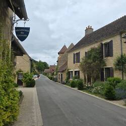The village was very quiet, and reminded us of the cotswolds