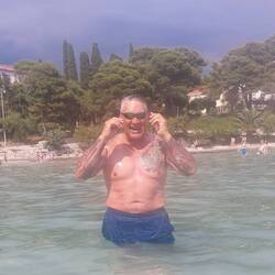 Is that a six pack starting to show....🤣😂