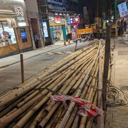 Bambus ist der Standard für Gerüste