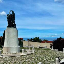 Hoch auf dem Castello von San Giusto