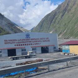 Alles in Chinesischer Hand