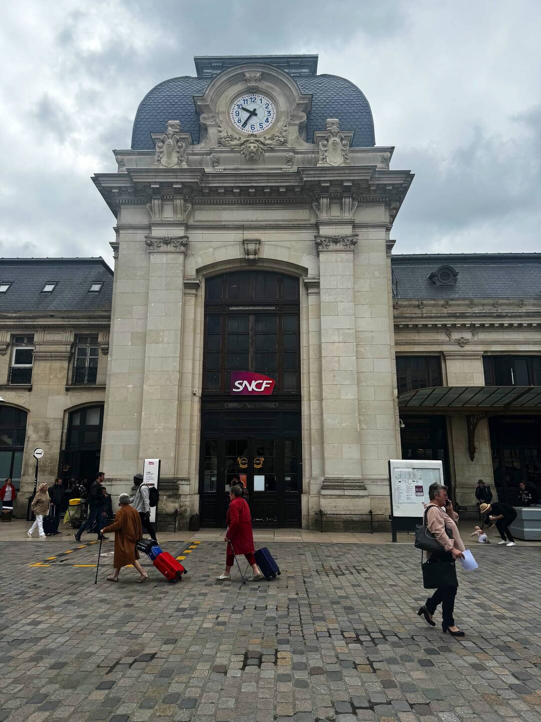 Train station in Bordeaux