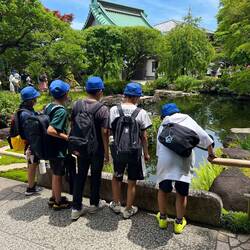 School kids Everywhere