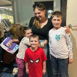 Die Kinder haben mir sogar Karten zum Abschied gemacht🥲🥰