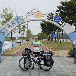 Start der Radfernroute "Cross country road"